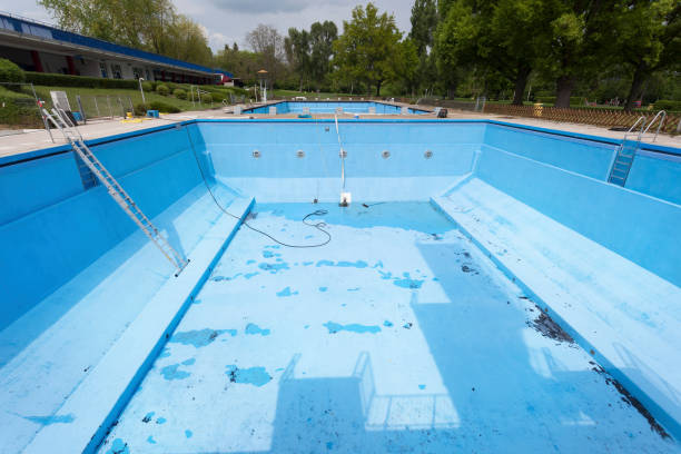 Best Commercial water damage restoration  in Mountain House, CA